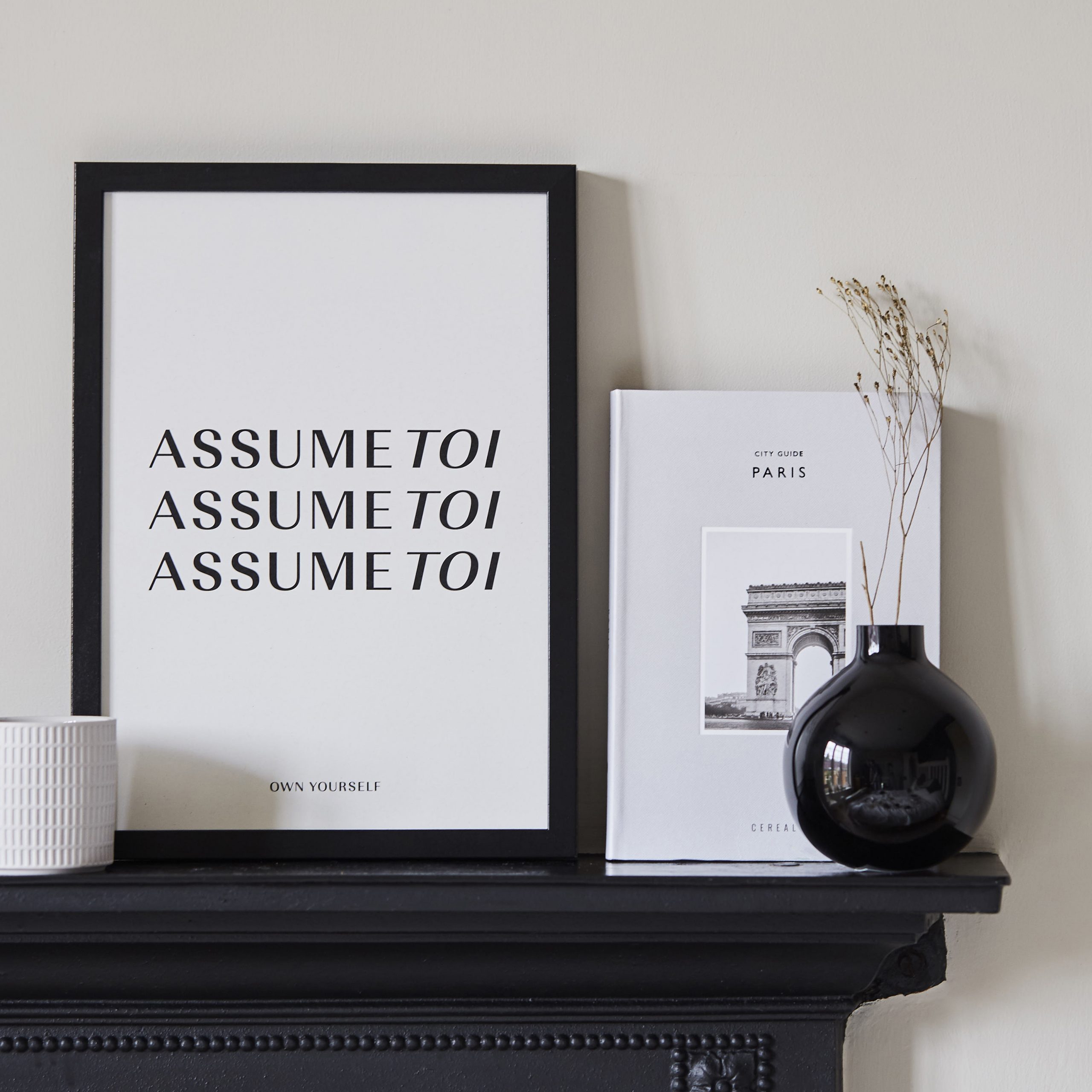 The Clo Collection 'Assume -Toi' in A4 - Image 2